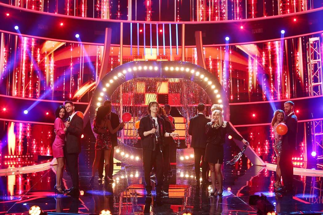 CRBL și Radu Țibulcă au bifat o nouă premieră în istoria show-ului „Te cunosc de undeva!”. Au câștigat ediţia cu punctaj maxim 
