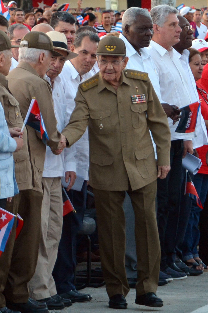 Nyomásgyakorlás: Az Egyesült Államok elfogatóparancsot adott ki Raúl Castro ellen
