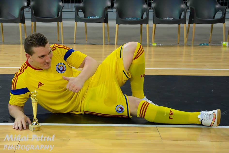 Disperarea medicului ce se ocupă de românii care au cucerit Europeanul de fotbal pentru diabetici: ^”Nimeni nu ne bagă în seamă! Am solicitat și Federația, și Ministerul, dar n-au trimis pe nimeni nici la premiere!”. Mai are nevoie de 27.000 de euro pentru acoperirea cheltuielilor cu organizarea de la Cluj-Napoca