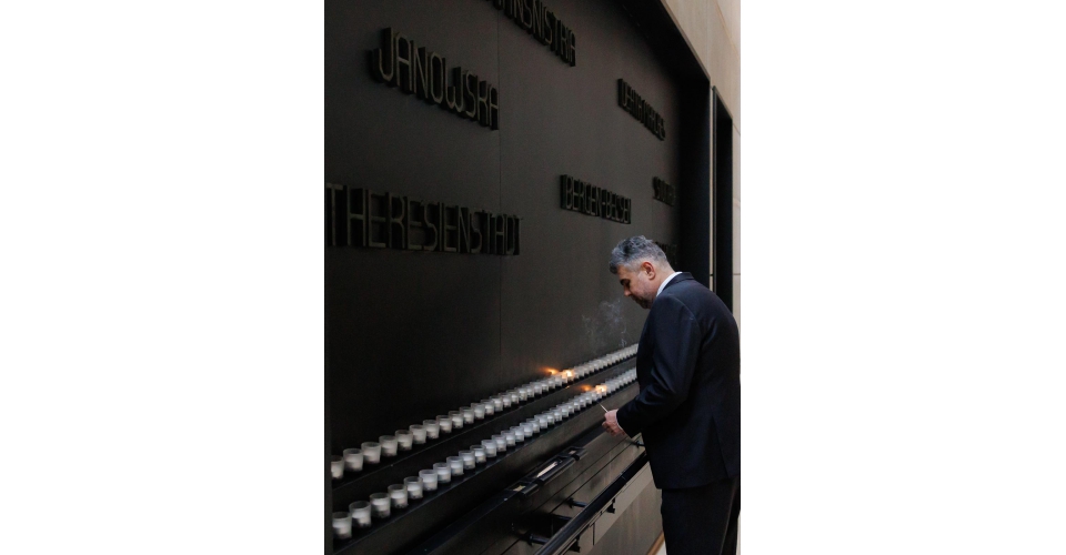 Marcel Ciolacu, vizită la Muzeul Memorial al Holocaustului din SUA: „Istoria să nu se repete”