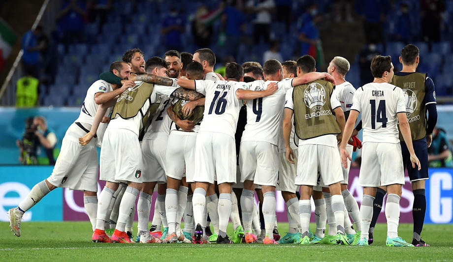 Fiesta la Roma după ce Italia s-a impus cu 3-0 în fața Turciei, în primul meci de la Euro 2020