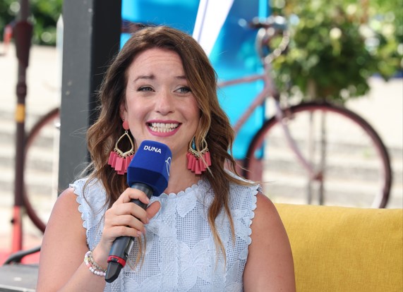 „Rendesen izgultam, remegett is a hangom” – Rátonyi Kriszta hosszú hónapok után visszatért a képernyőre, elmondta, mi történt vele