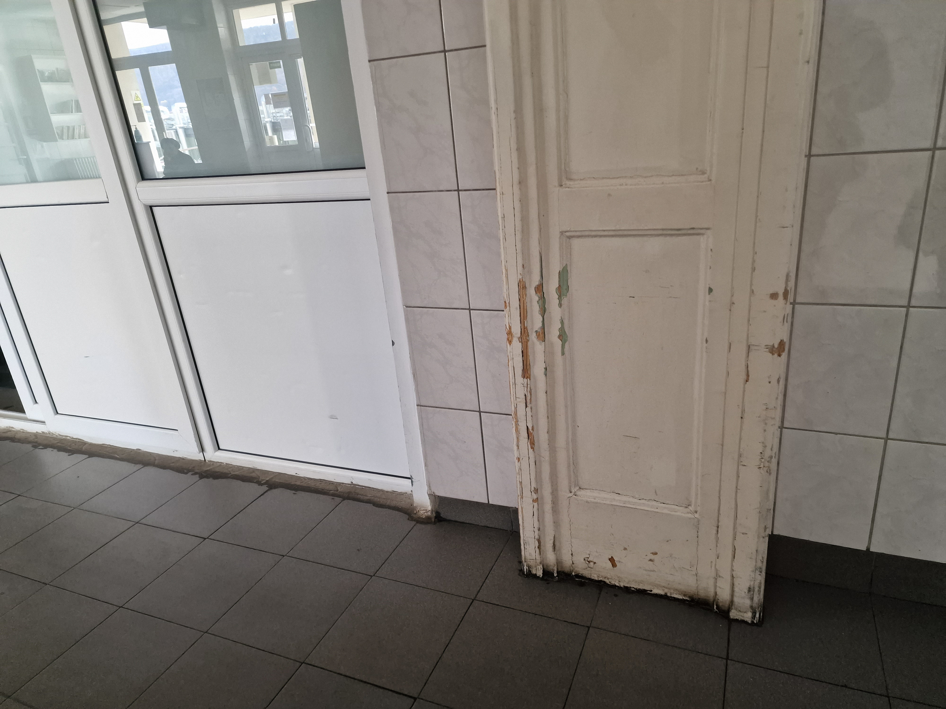 Trei ani de la primul incendiu dintr-un spital suport COVID. Secția ATI în care au ars nouă pacienți a rămas la fel, iar ancheta nu a fost finalizată