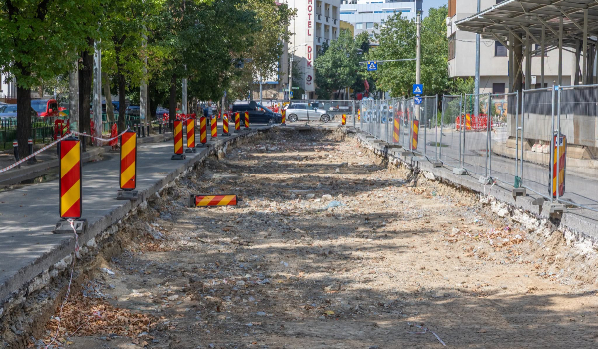 Lucrările pentru reabilitarea unei linii de tramvai din București, întrerupte după ce au fost descoperite posibile ruine medievale