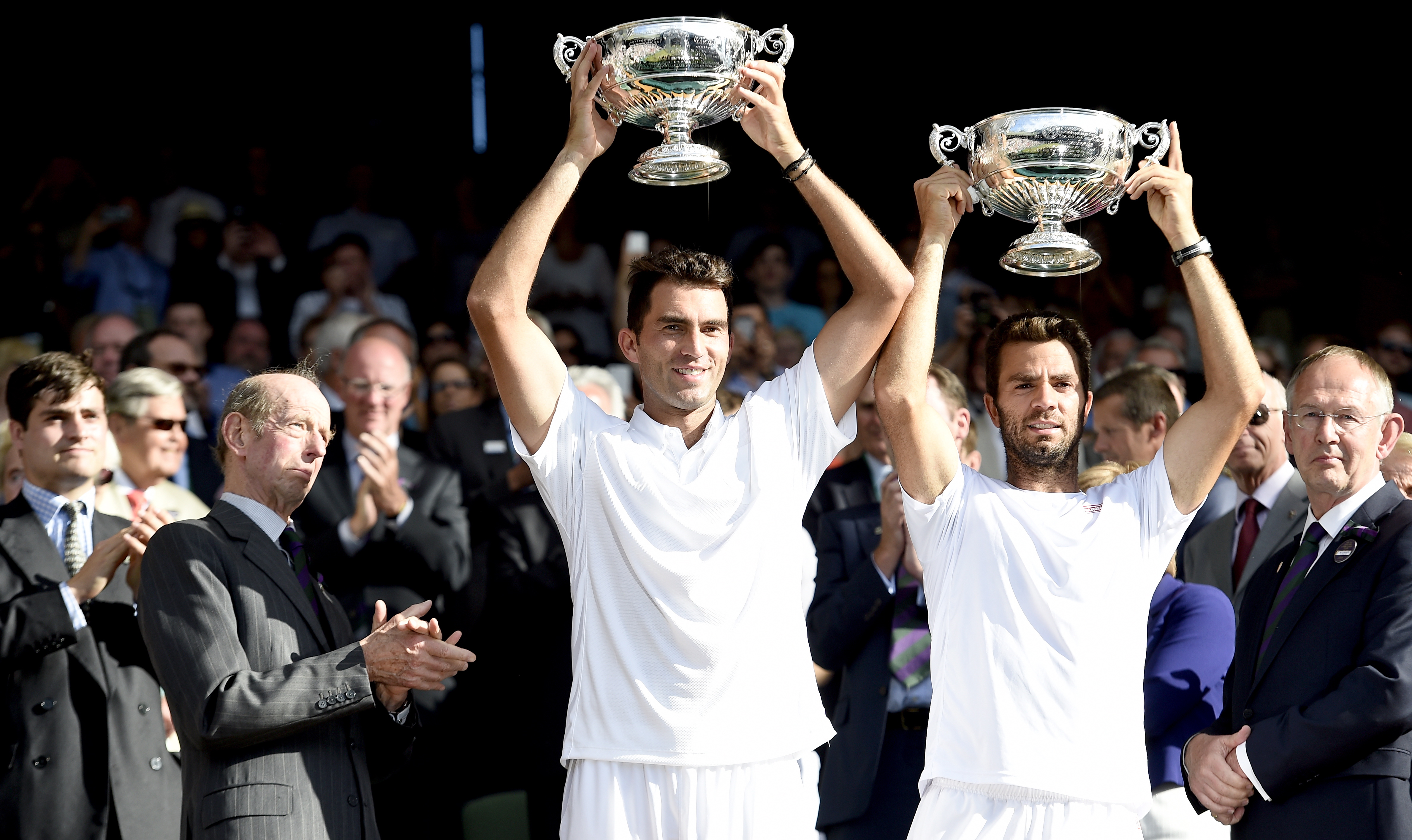 Wimbledon, finala de dublu: Horia Tecău a câștigat trofeul la Londra, din a patra încercare! ^Românul și partenerul lui olandez au făcut un meci perfect, pe durata a două ore de joc