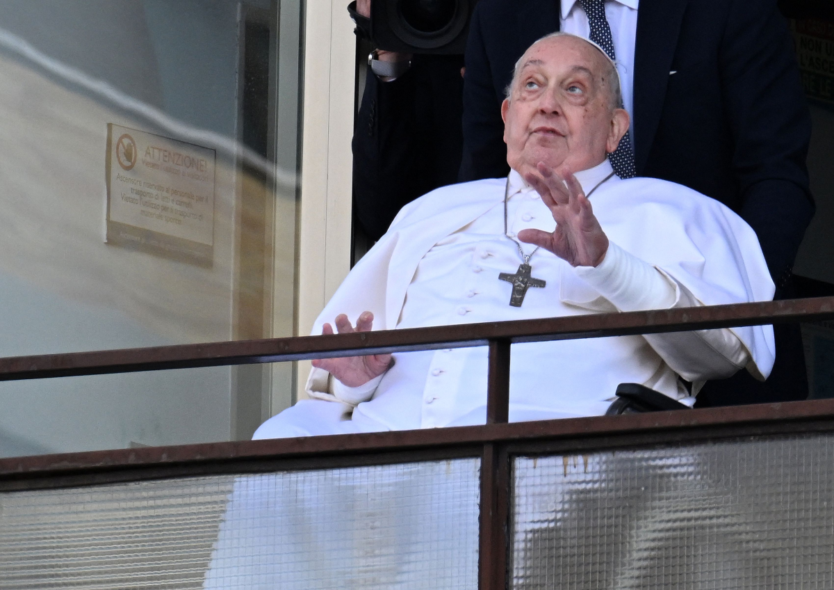 Promisiunea pe care Papa Francisc a făcut-o în fața singurei femei din lume pe care a iubit-o: „Dacă nu te căsătorești cu mine, mă fac preot”