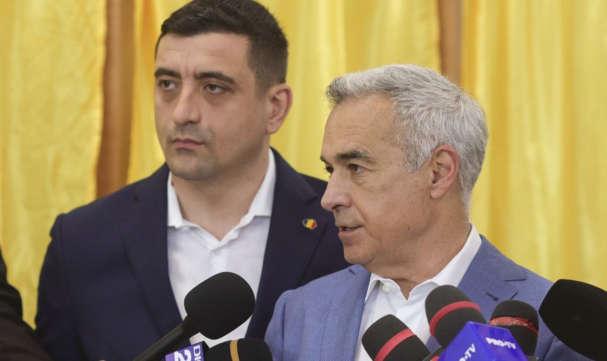 George Simion: „Am votat cu Călin Georgescu”. Candidatul AUR s-a dus la secția de vot alături de fostul candidat la alegerile prezidențiale