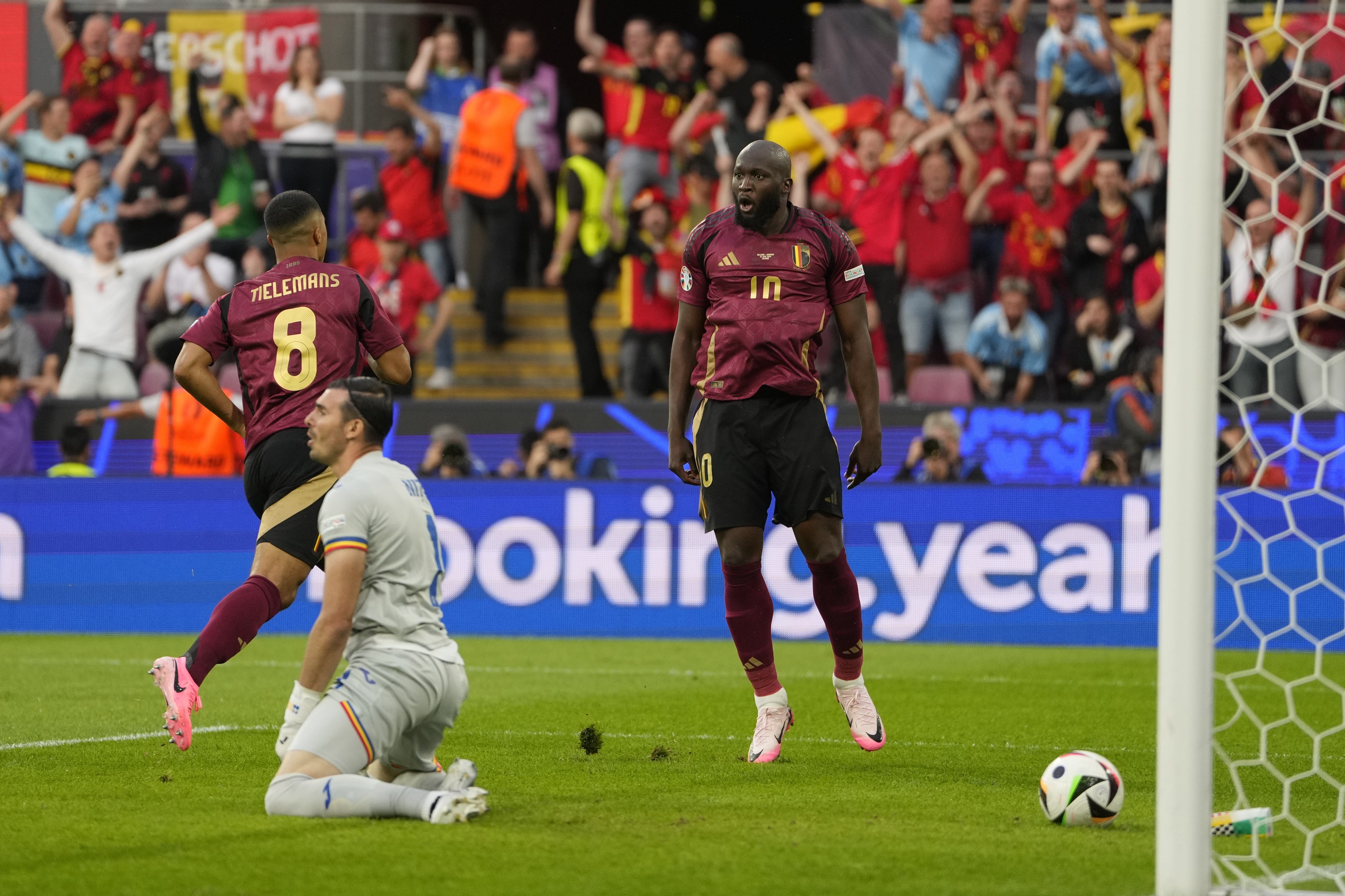 România, prima înfrângere la EURO 2024, 0-2 cu Belgia. Grupă de infarct pentru „tricolori”. Toate echipele au câte trei puncte. Ultima etapă va fi decisivă