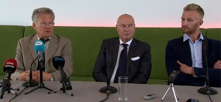 Ladislau Bölöni, la Antwerp. Tehnicianul român a semnat un contract pe doi ani și vrea să-i transfere pe Gardoș și pe Pintilii / VIDEO