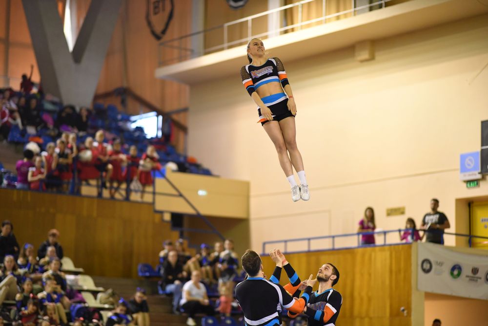 FOTO/ Frumusețe de spectacol. Majoretele au ridicat sala în picioare la Campionatul Național de la Cluj