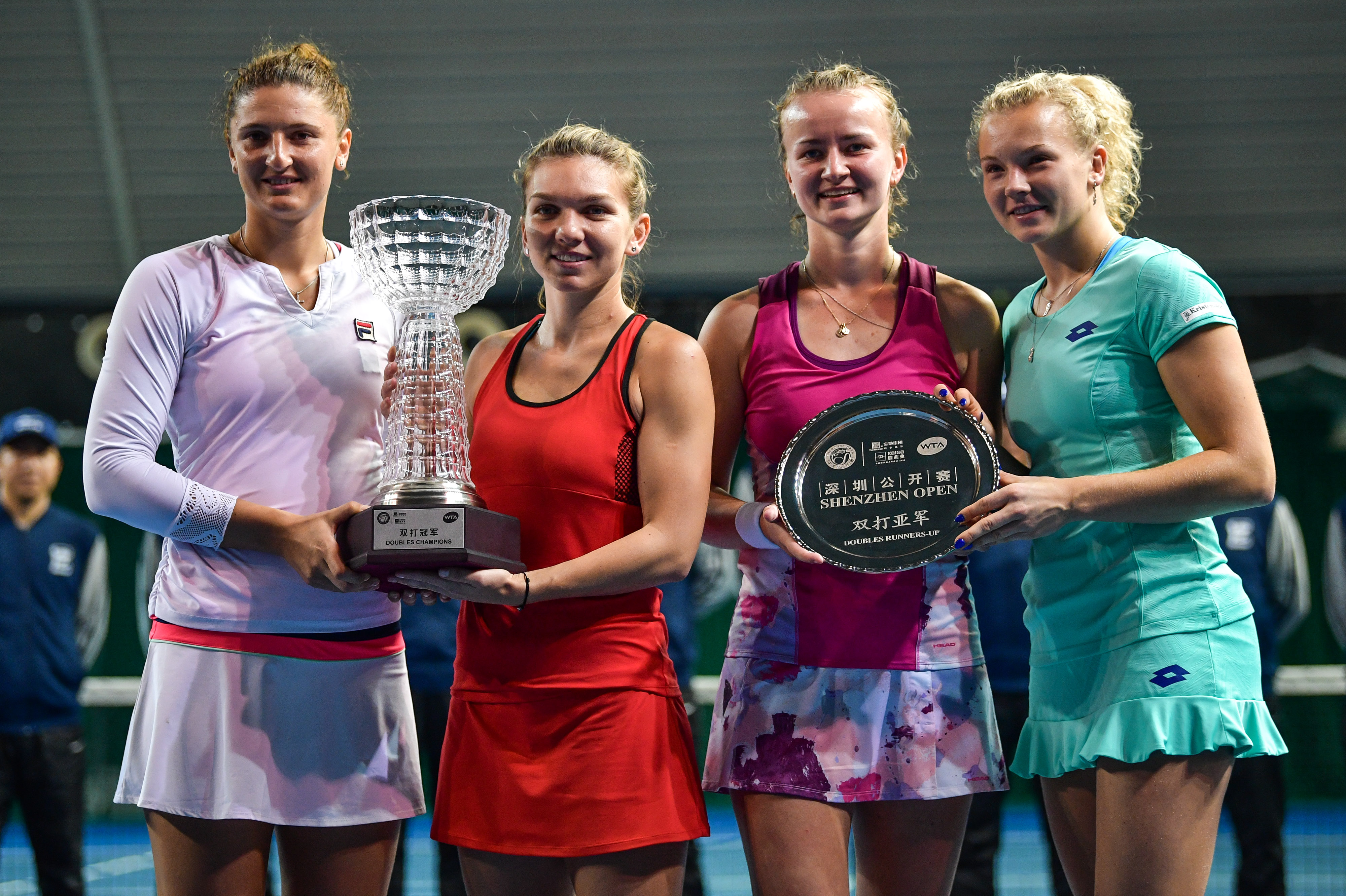 Irina Begu este coșmarul perechii Krejcikova - Siniakova. Le-a învins și cu Simona Halep în finala de la Shenzhen | GALERIE FOTO&VIDEO