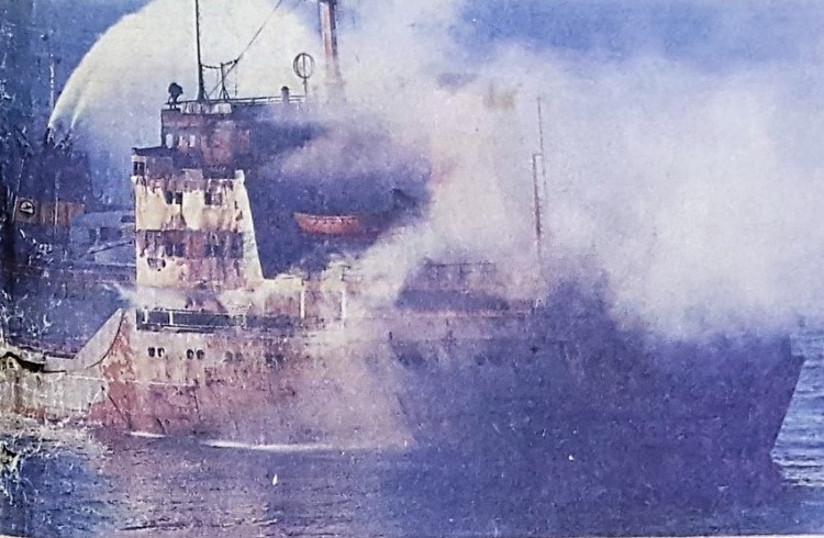 Povestea navei românești Fundulea, lovită de rachete cu napalm în Strâmtoarea Ormuz. Implicarea lui Nicolae Ceaușescu în războiul dintre Iran și Irak