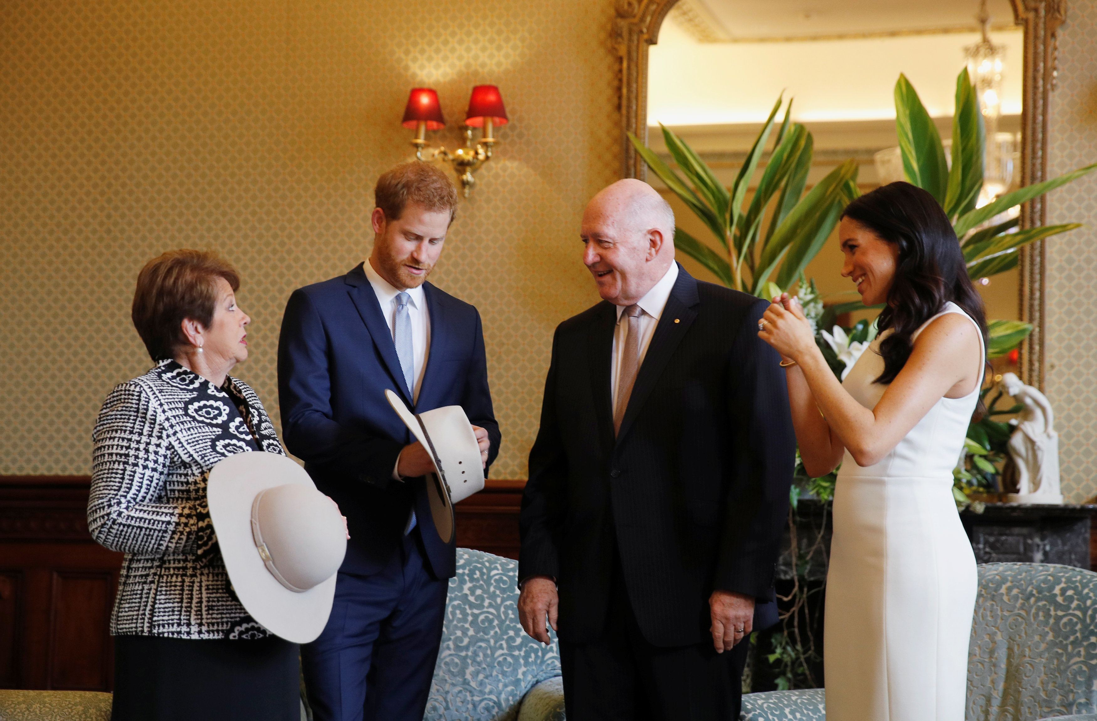 FOTO | Meghan Markle, la prima apariție publică de la anunțul sarcinii. Detaliul subtil în memoria Prințesei Diana