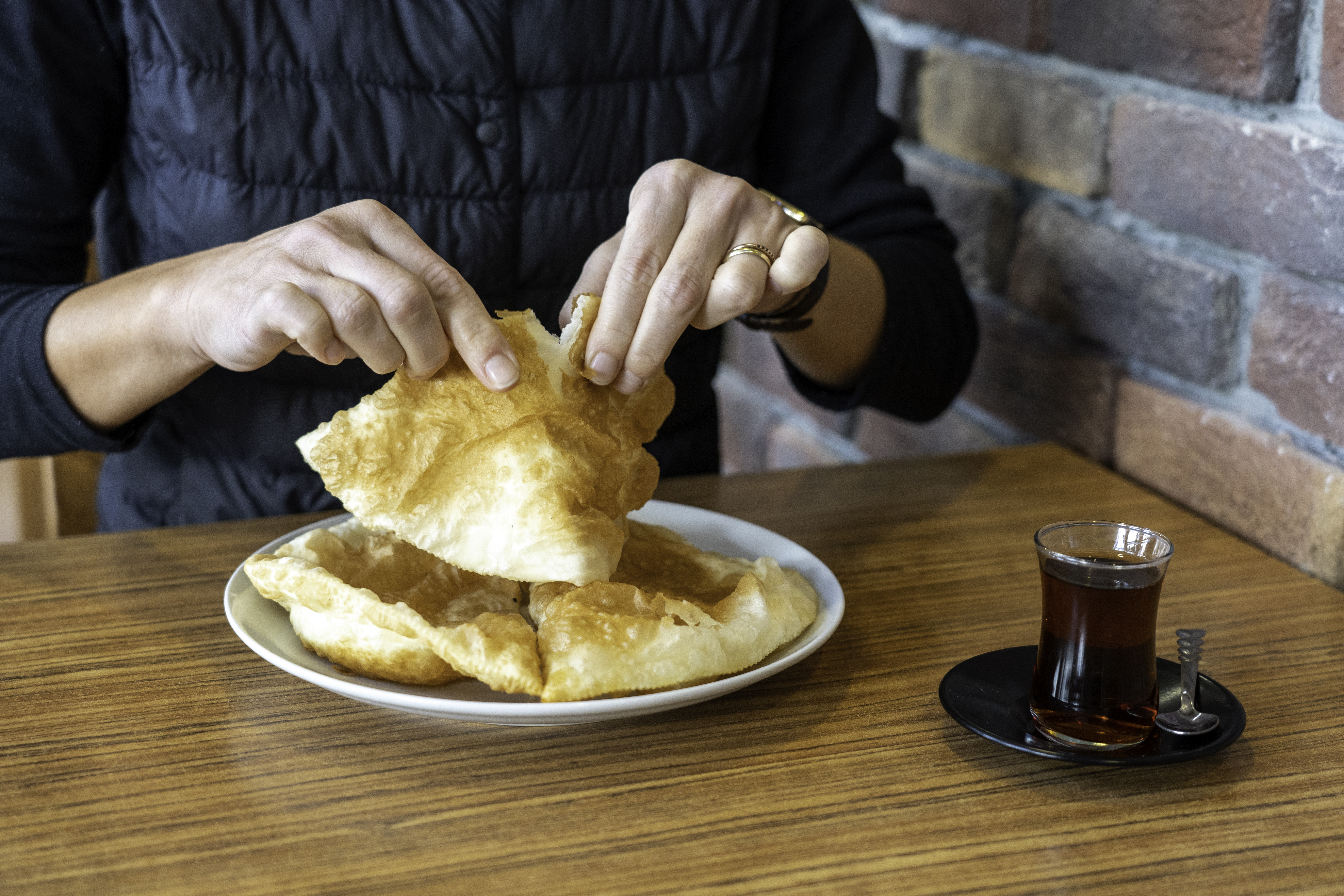 Povestea celei mai vechi pâini din lume. Unde a fost descoperită și ce istorie culinară a scos la iveală
