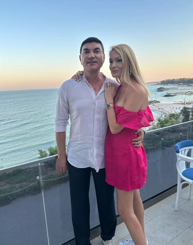 Gesturile făcute de Valentina Pelinel și Cristi Borcea de față cu toată lumea la un eveniment monden. Sunt căsătoriți de 5 ani