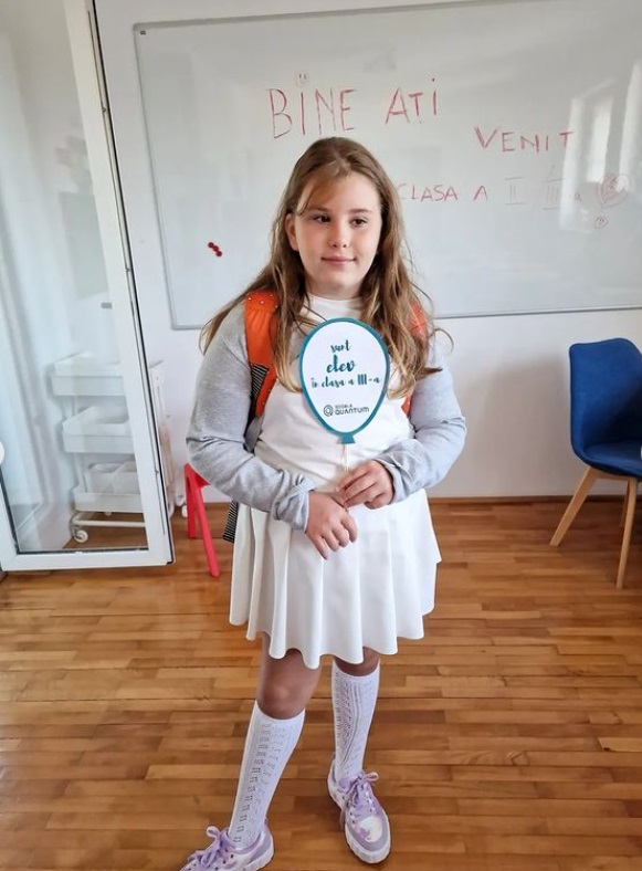 Ce a aflat Oana Roman la întâlnirea cu învățătoarea fiicei sale, după ce Isabela a început școala privată: „Am avut ședința individuală”