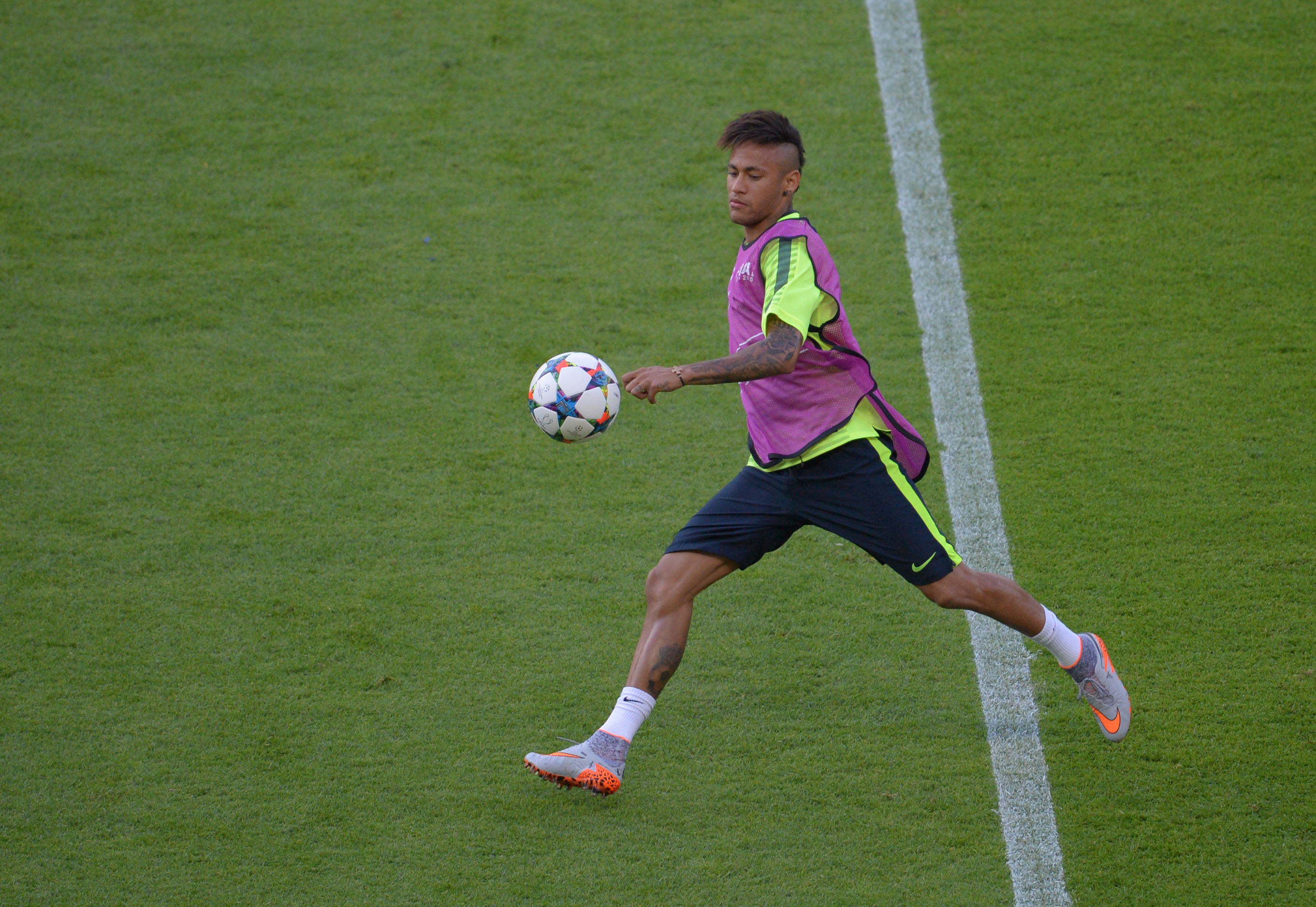 Barcelona și Juventus au cucerit Poarta Brandenburg! Imagini fabuloase de la Berlin / GALERIE FOTO