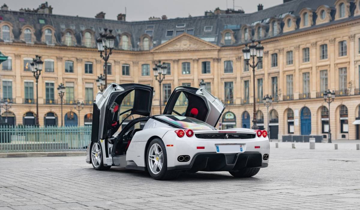 Cum arată Ferrariul extrem de rar scos la vânzare pentru 5.300.000 de euro. Sunt doar câteva în lume
