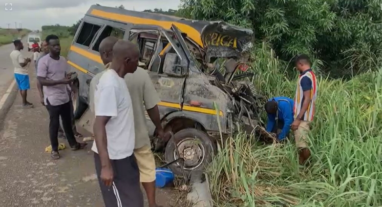 Many passengers die after Sunday morning accident on Cape Coast-Takoradi highway