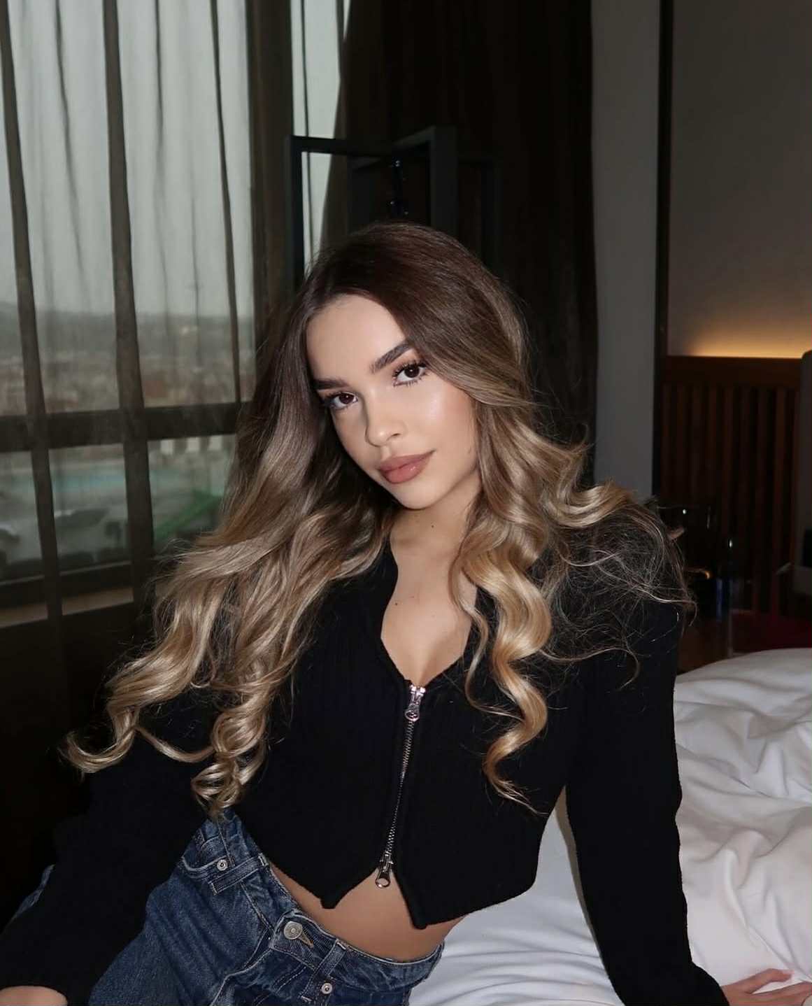 Imagini inedite cu fiica lui Leonard Doroftei. Vanessa seamănă perfect cu mama ei