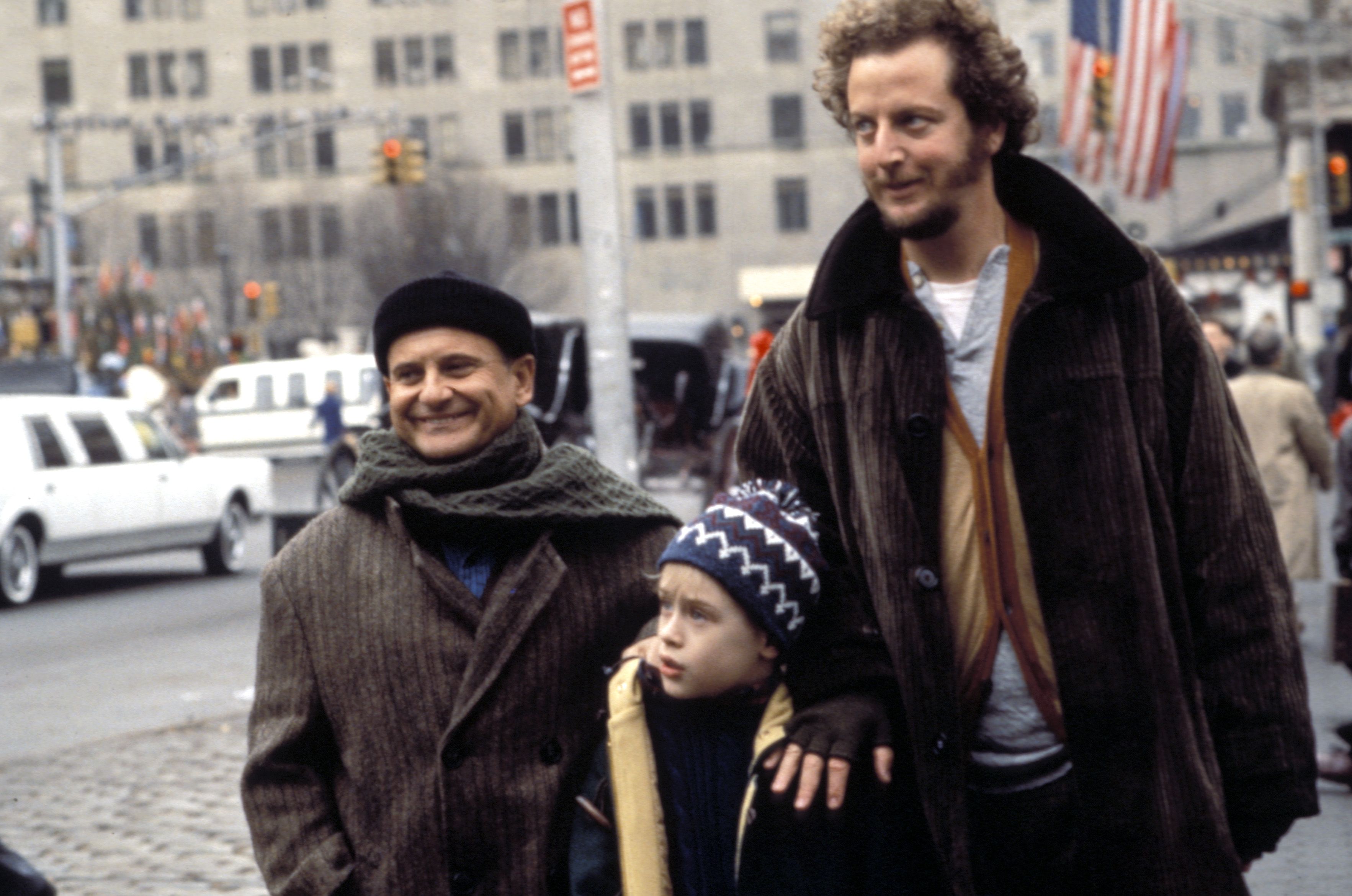 Cum arată acum Harry și Marv, hoții din „Singur acasă”. Unul dintre actori are 81 de ani