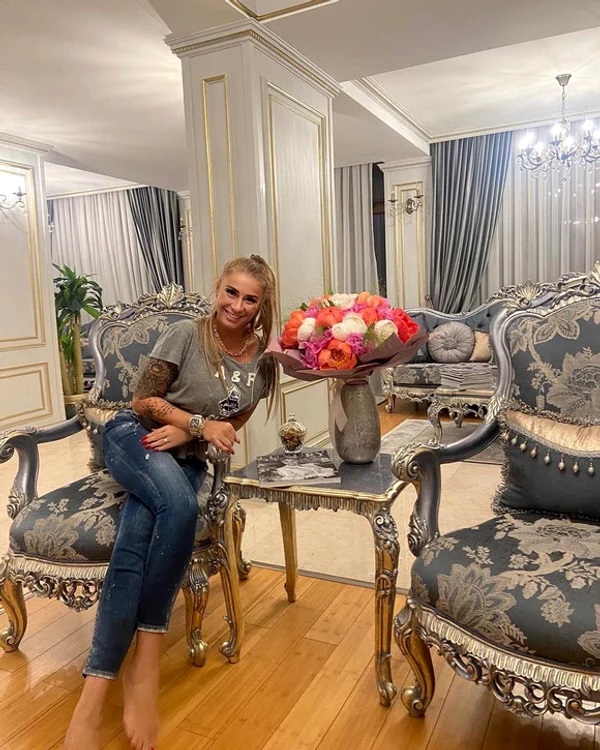Imagini din vila Anamariei Prodan. Cum arată casa din Snagov după ce a renovat-o: „Am vrut să termin cu tot trecutul”