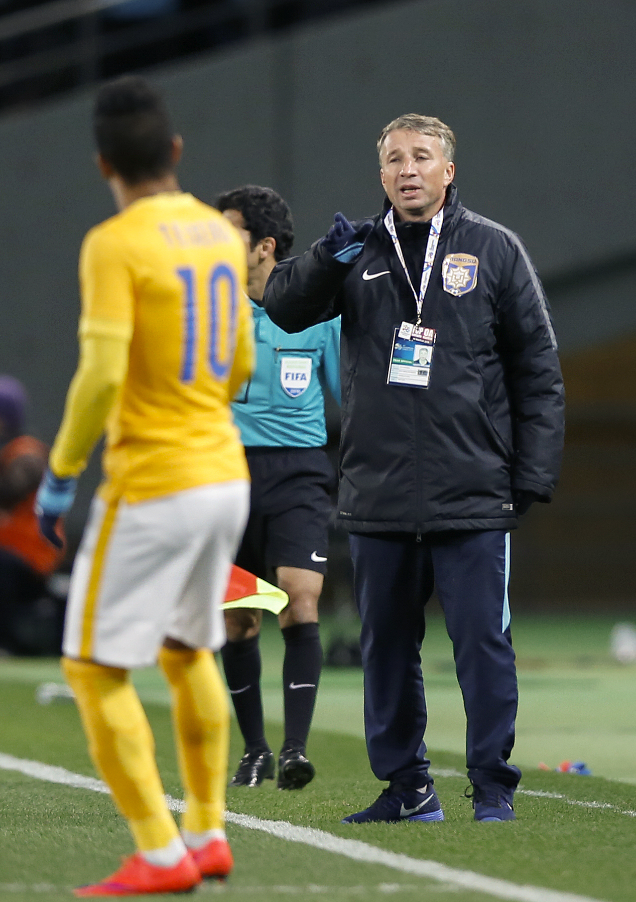 Dan Petrescu și Pițurcă, egal și înfrângere în Liga Campionilor Asiei. ^Sânmărtean a dat o pasă de gol. Alarmă la stadionul din Jeddah / FOTO&VIDEO