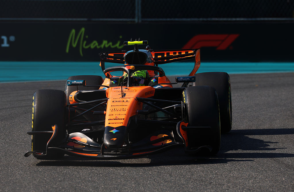 Feltámadt a McLaren: Lando Norris legyőzte a Mercedes ifjú titánját a sprintidőmérőn Miamiban