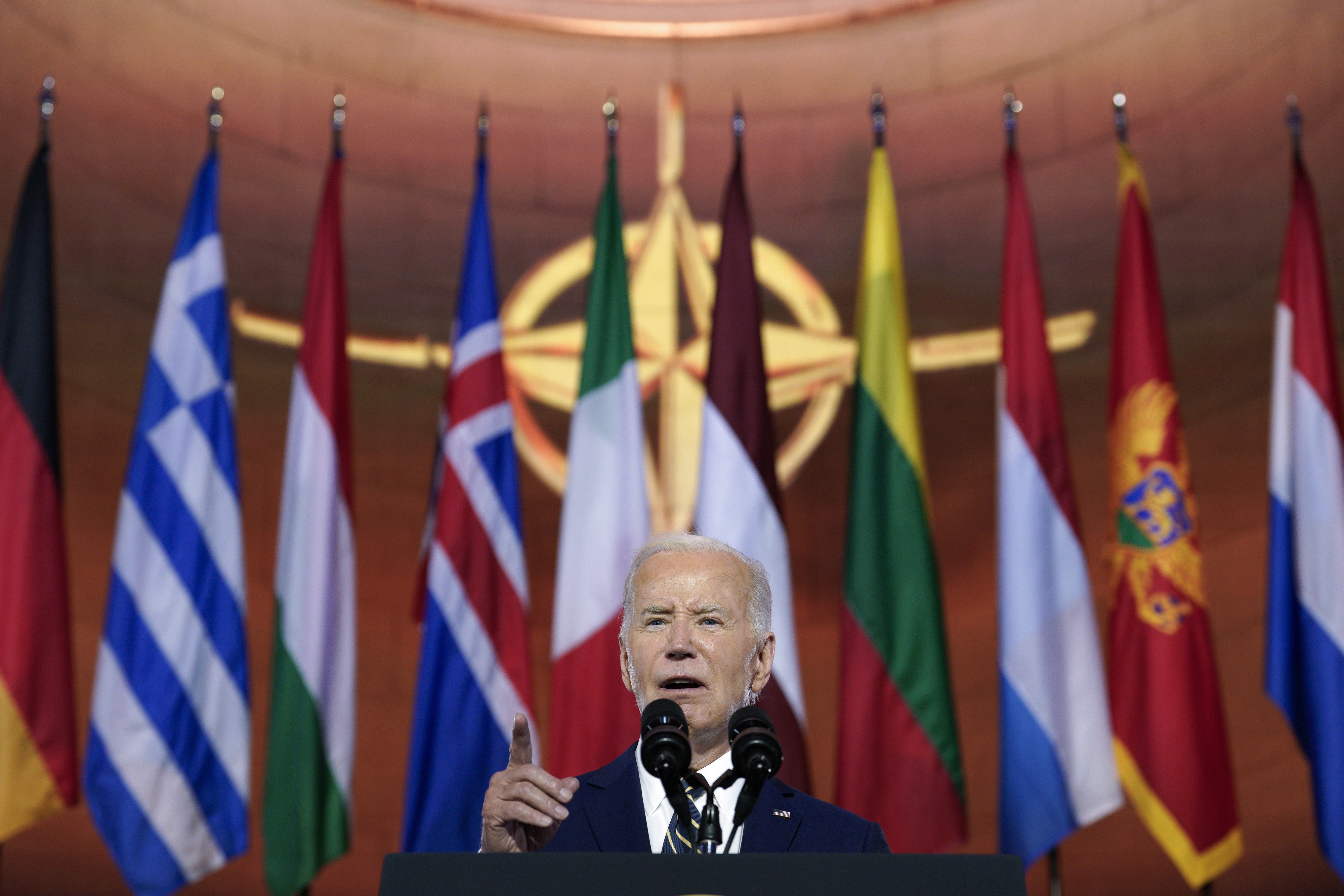 Joe Biden a NATO-csúcson üzent a tagországoknak: erre figyelmeztetett Oroszországgal kapcsolatban