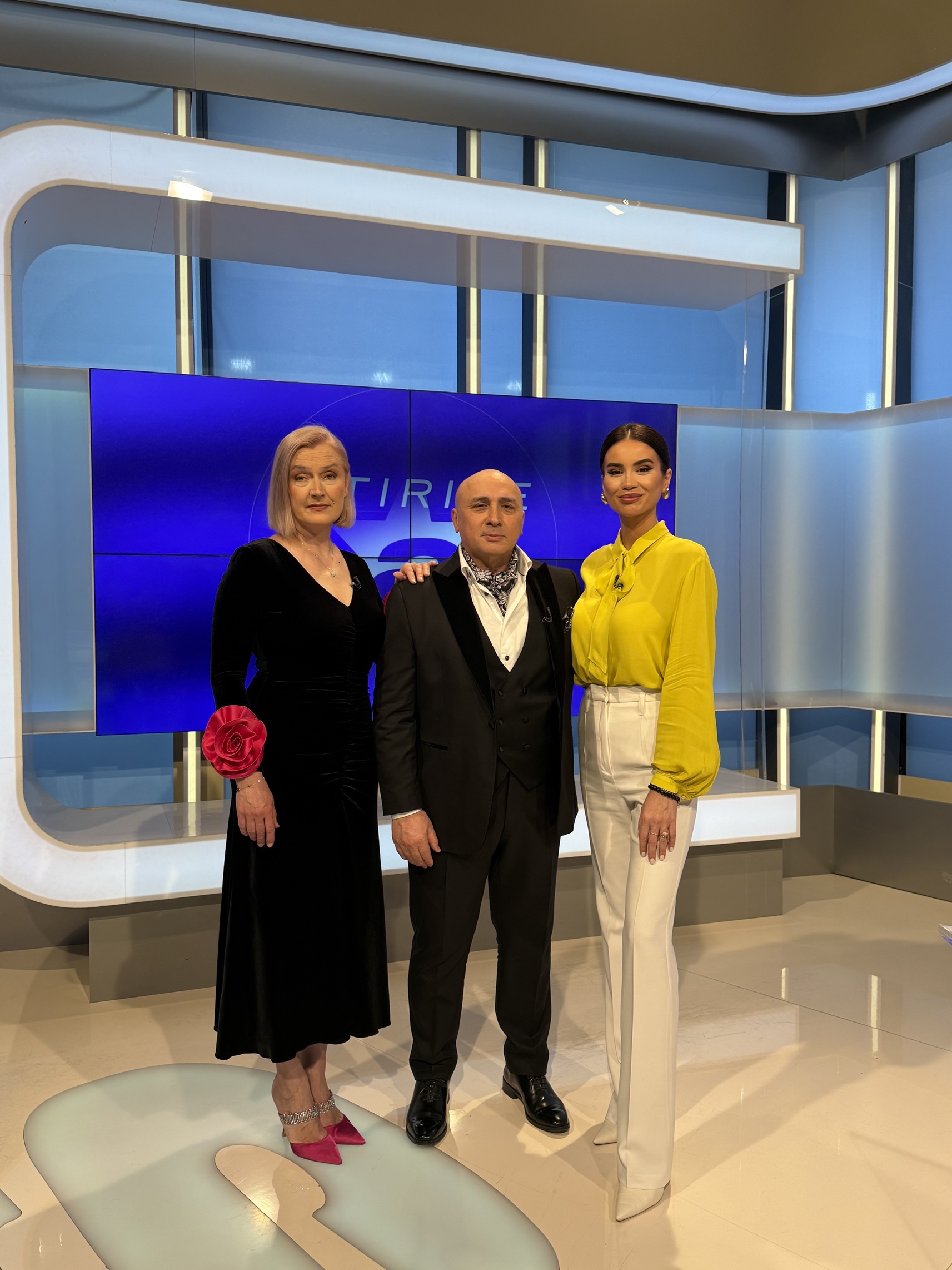 Program TV de Paște 2026 la Antena Stars. Valentin Sanfira și familia Clejanilor, printre numele care apar pe post