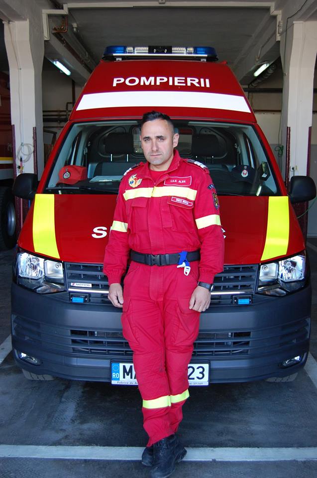 Un pompier din Alba, aflat în timpul liber, a ratat startul meciului România-Feroe. Ce i s-a întâmplat pe drumul spre Cluj