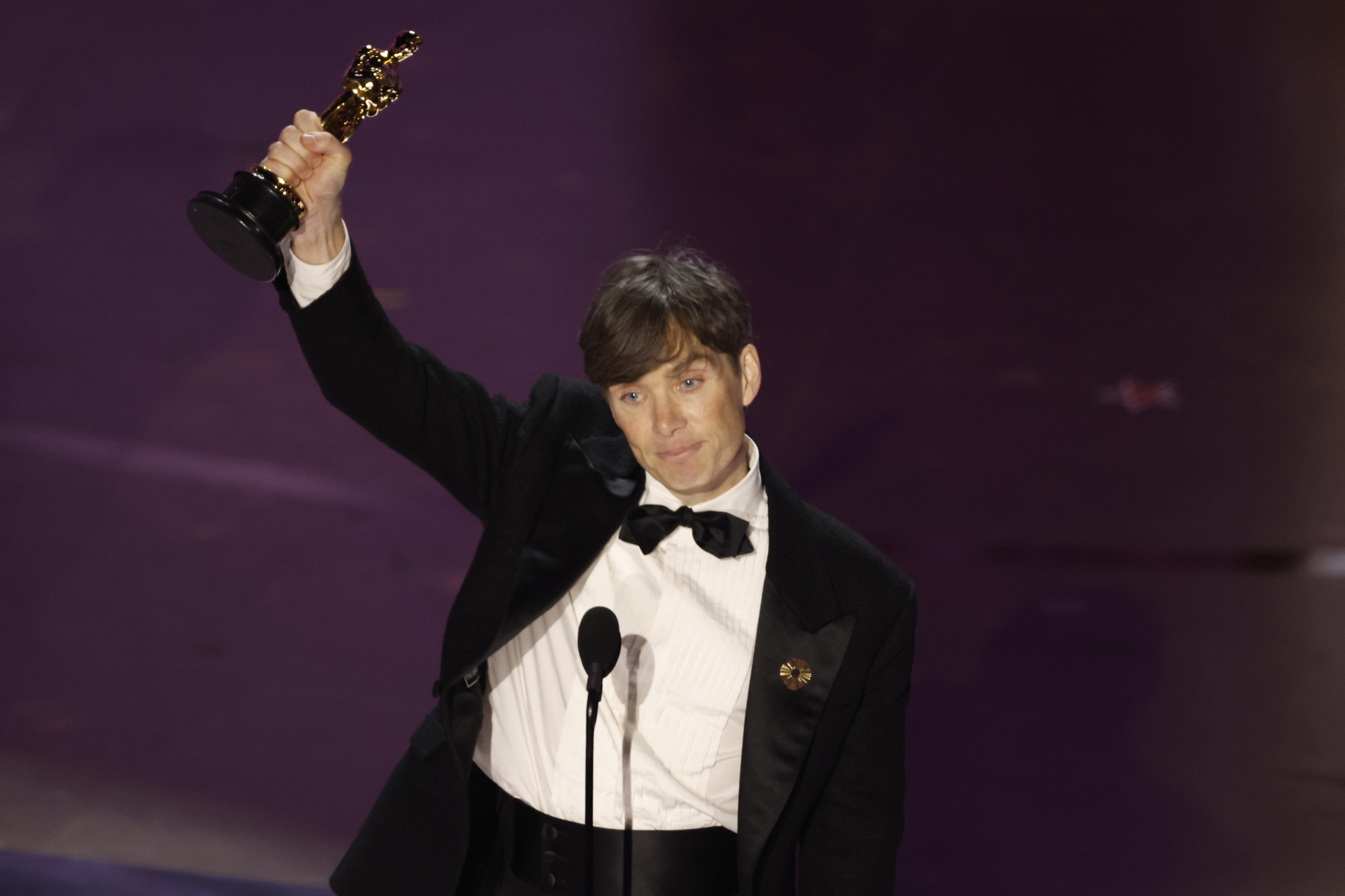 Cillian Murphy a câștigat premiul Oscar pentru cel mai bun actor. Gestul emoționant făcut pe scenă pentru soția lui