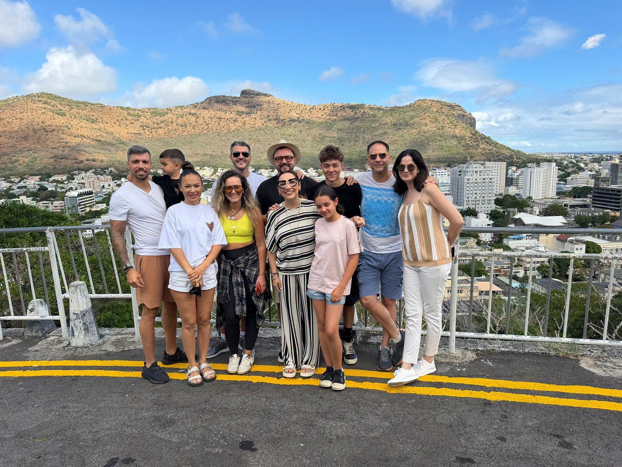 Cu cine s-au întâlnit Andra și Cătălin Măruță pe stradă în vacanța din Mauritius: „Cât de mică este lumea”