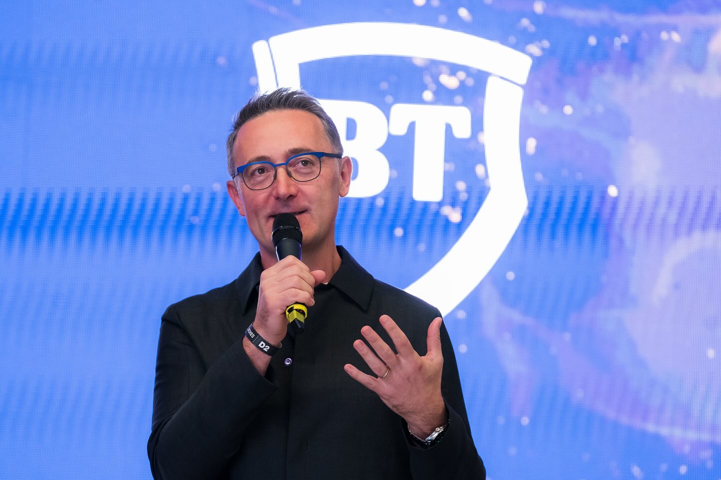 Tudor Giurgiu spune ce s-a întâmplat când a mâncat acasă la regizorul Francis Ford Coppola. „Era un idol, dar era adorabil în ceea ce făcea”