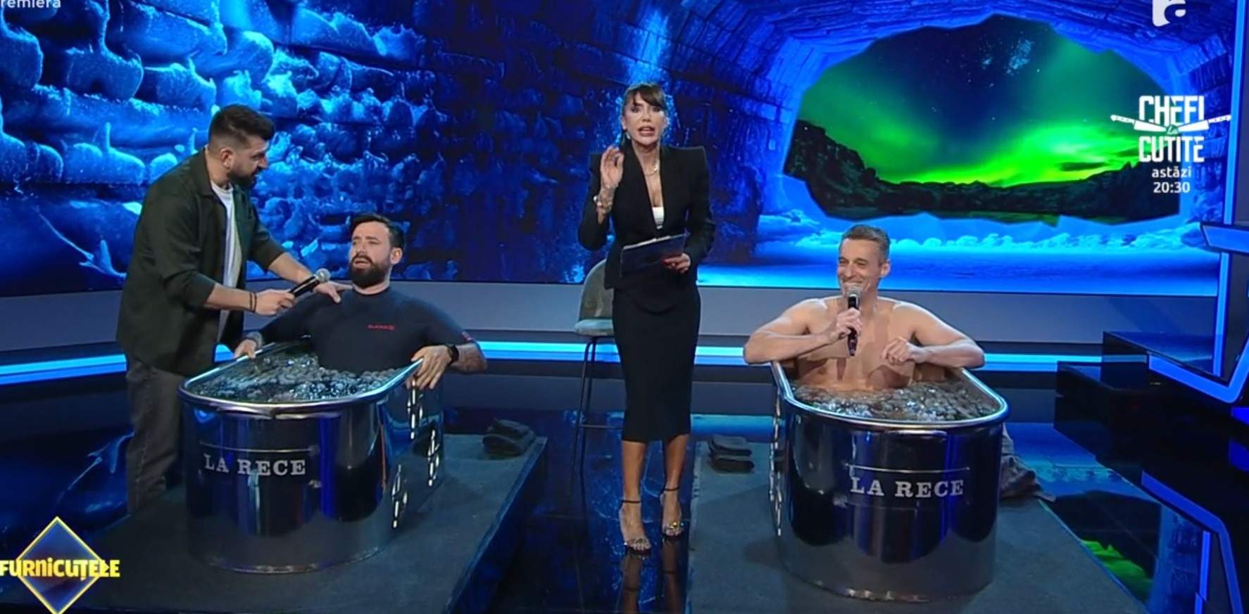 Mircea Badea s-a dezbrăcat în emisiunea lui Denise Rifai. Prezentatorul a apărut la bustul gol la TV