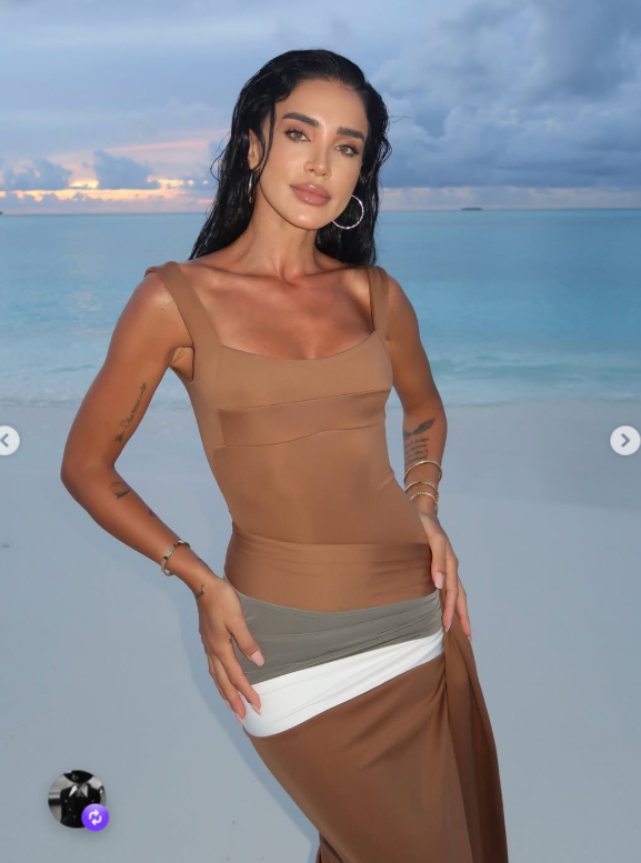 Imagini inedite cu Adelina Pestrițu în Maldive. Detaliul pe care fanii l-au observat la prezentatoarea „Burlacii: Foc în Paradis”. „Trebuie să vă anunț”