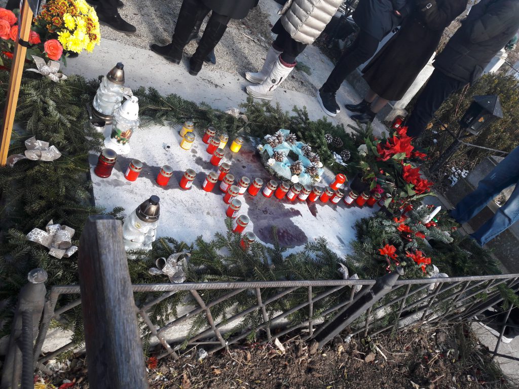 Daniel Prodan ar fi împlinit azi 45 de ani. Panduru, Răducioiu și Adi Ilie, la mormântul lui ”Tătuca” / GALERIE FOTO & VIDEO