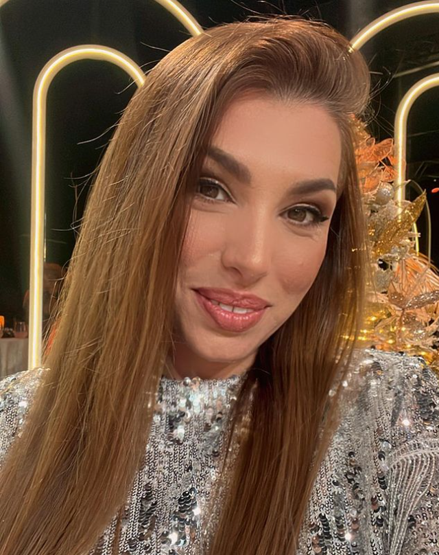 Cine este iubitul Soranei Darclee, solista de la A.S.I.A. Primele imagini cu cei doi îndrăgostiți. „Oare câte mii de vieți am trăit deja împreună?”