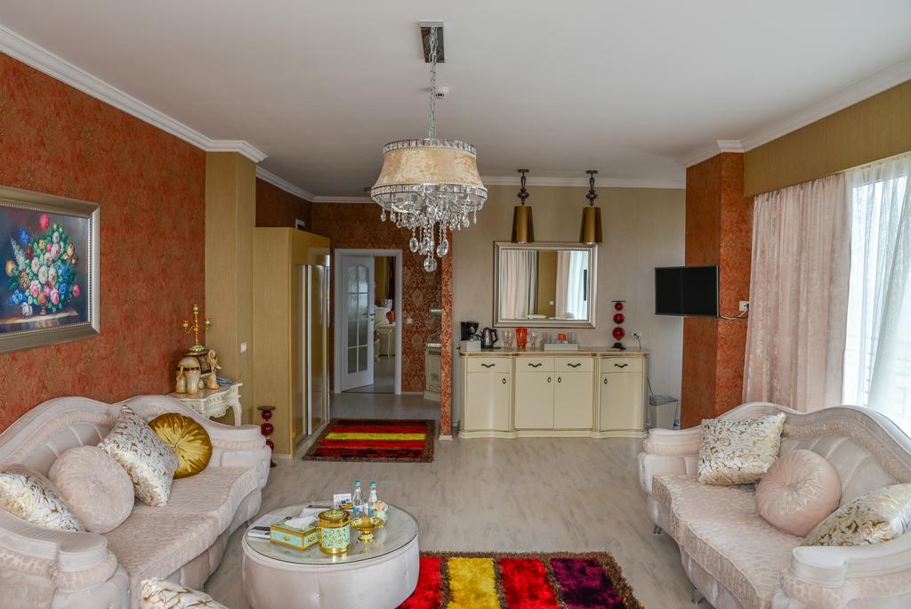 GALERIE FOTO/ Cele mai scumpe cazări la Neversea 2018. Cum arată apartamentul care costă aproape 1.000 de euro pe noapte