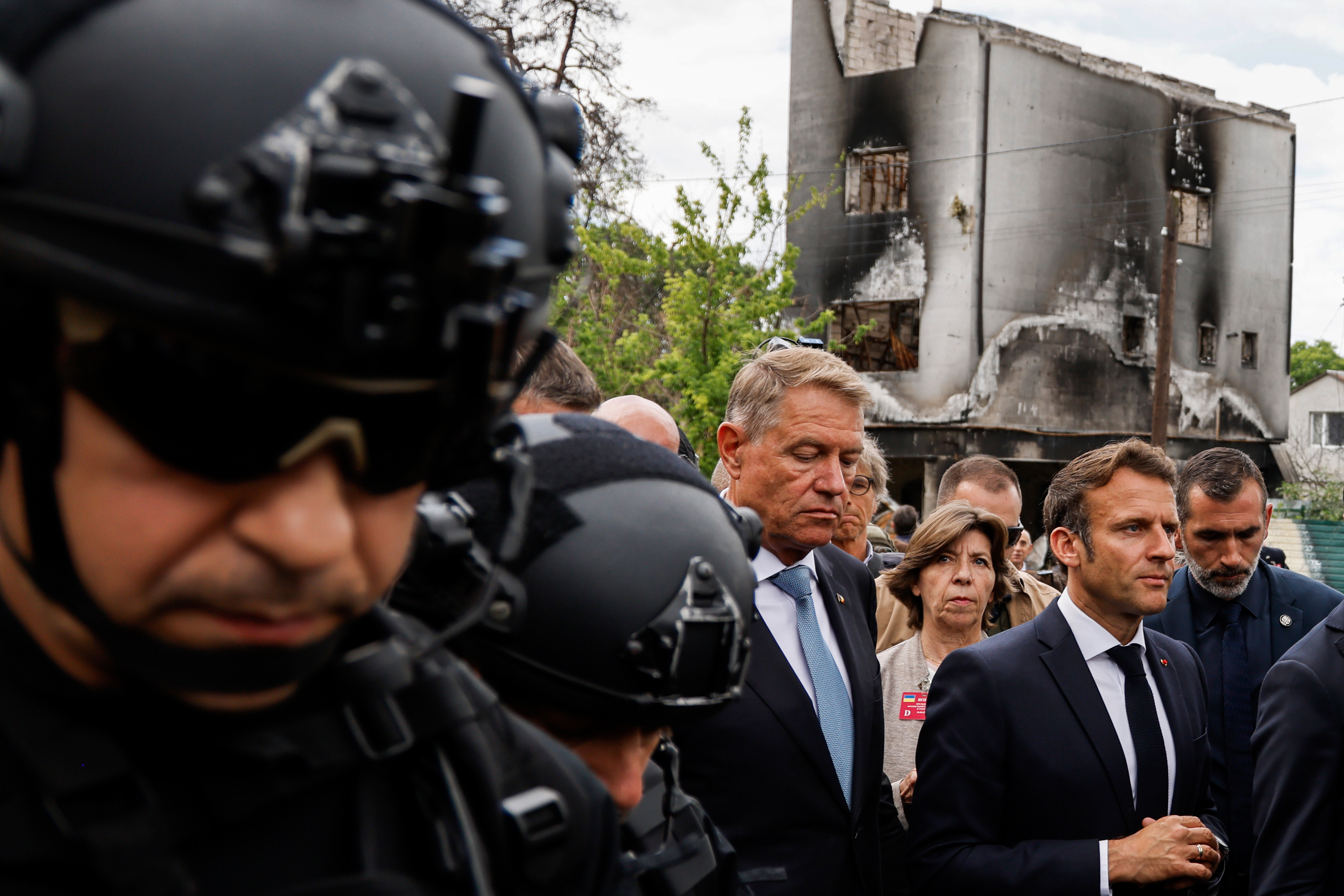 Cei patru lideri UE, primiți de Zelenski la Kiev. Iohannis, după vizita de la Irpin: „Nu există cuvinte care să descrie tragedia inimaginabilă”