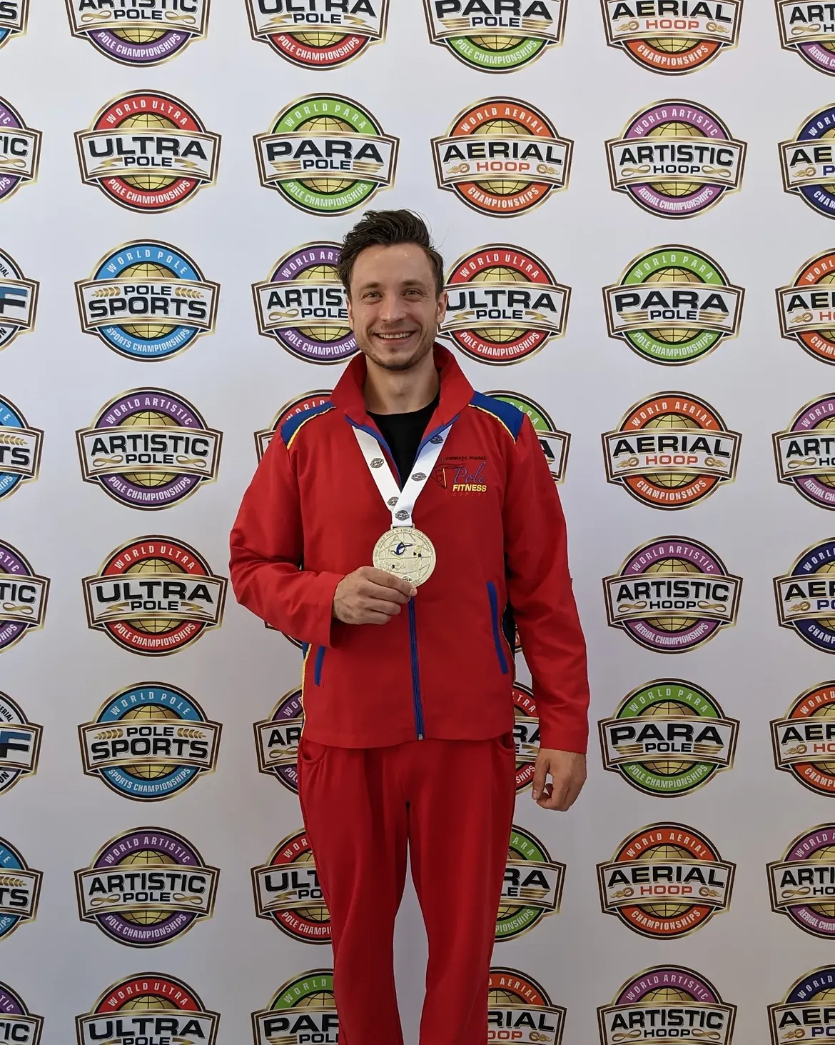 Cine este Dima Roșca, ispită la Insula Iubirii 2026. Are 33 de ani și e campion mondial la dans la bară