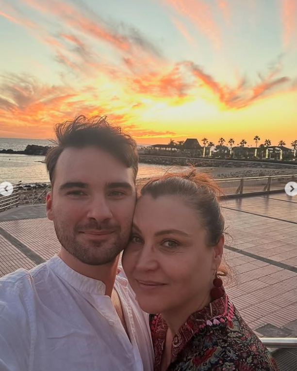 Imagini rare cu Daniela Nane și iubitul ei, Octavian Ene, de pe insula Gran Canaria. „A apărut o situație neprevăzută și a fost nevoie să mă întorc”