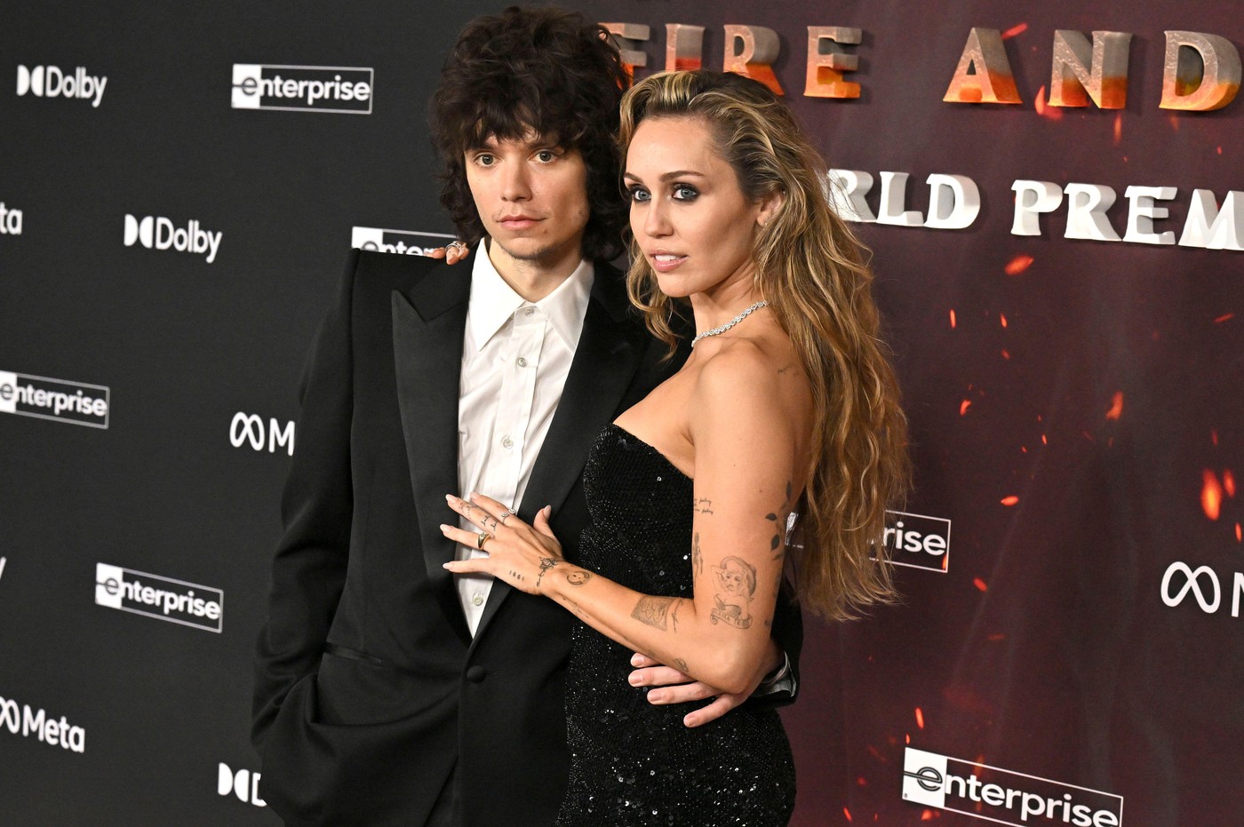 Miley Cyrus s-a logodit cu Maxx Morando după 4 ani de relație. Ce diferență de vârstă e între cei doi