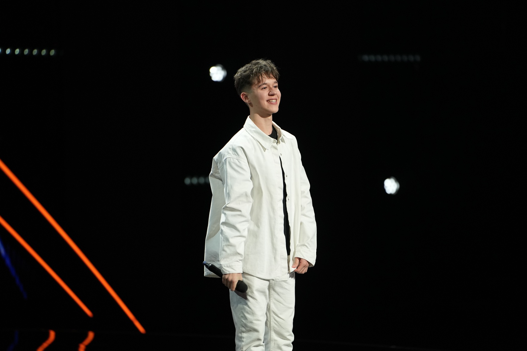 George Constantinescu are 15 ani și a cucerit juriul de la X Factor 2025. Delia a rămas fără cuvinte. „Este ireal. Nu înțeleg când ai avut timp”