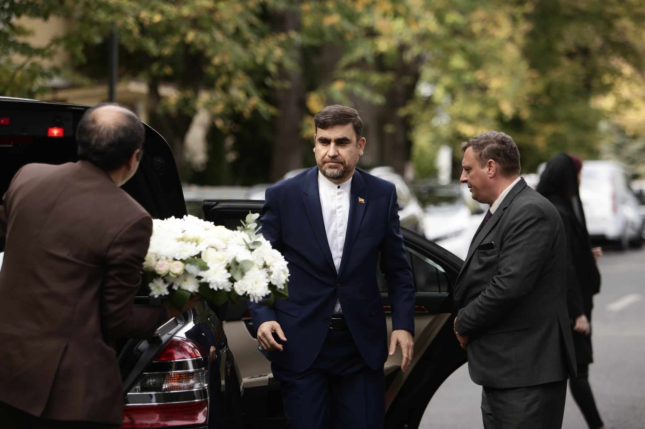Reprezentanți diplomatici din circa 20 de state își exprimă solidaritatea cu poporul palestinian, la o manifestație în fața Ambasadei Palestinei la București