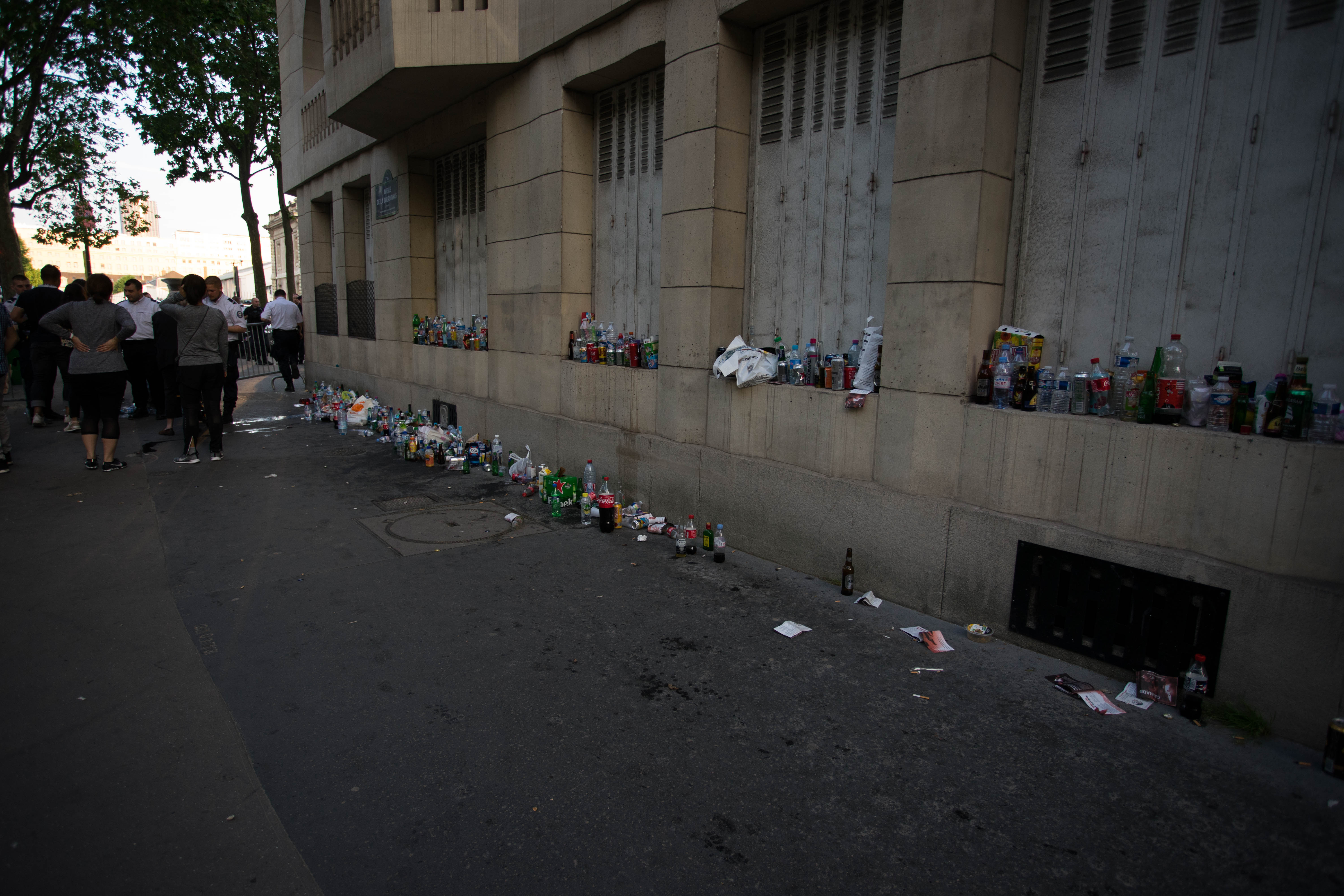 Euro 2016. ”Libertatea” a fost la fan-zonul uriaș din Paris, deschis cu un concert David Guetta, în prezența a zeci de mii de oameni. Securitate strictă / GALERIE FOTO și VIDEO