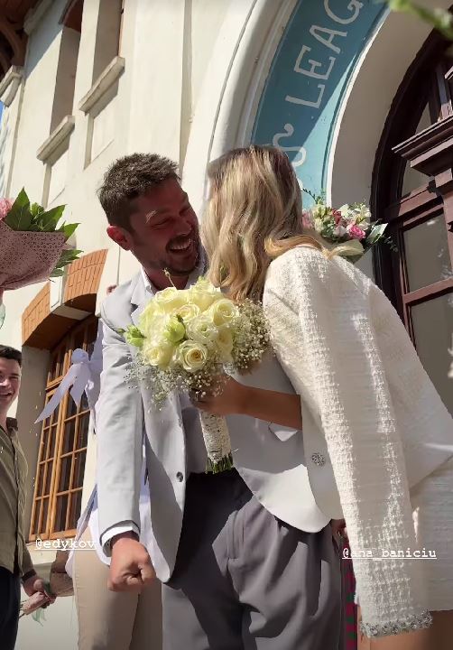 Ana Baniciu e însărcinată: „Familia noastră se împlinește”. Primele imagini cu burtica de gravidă
