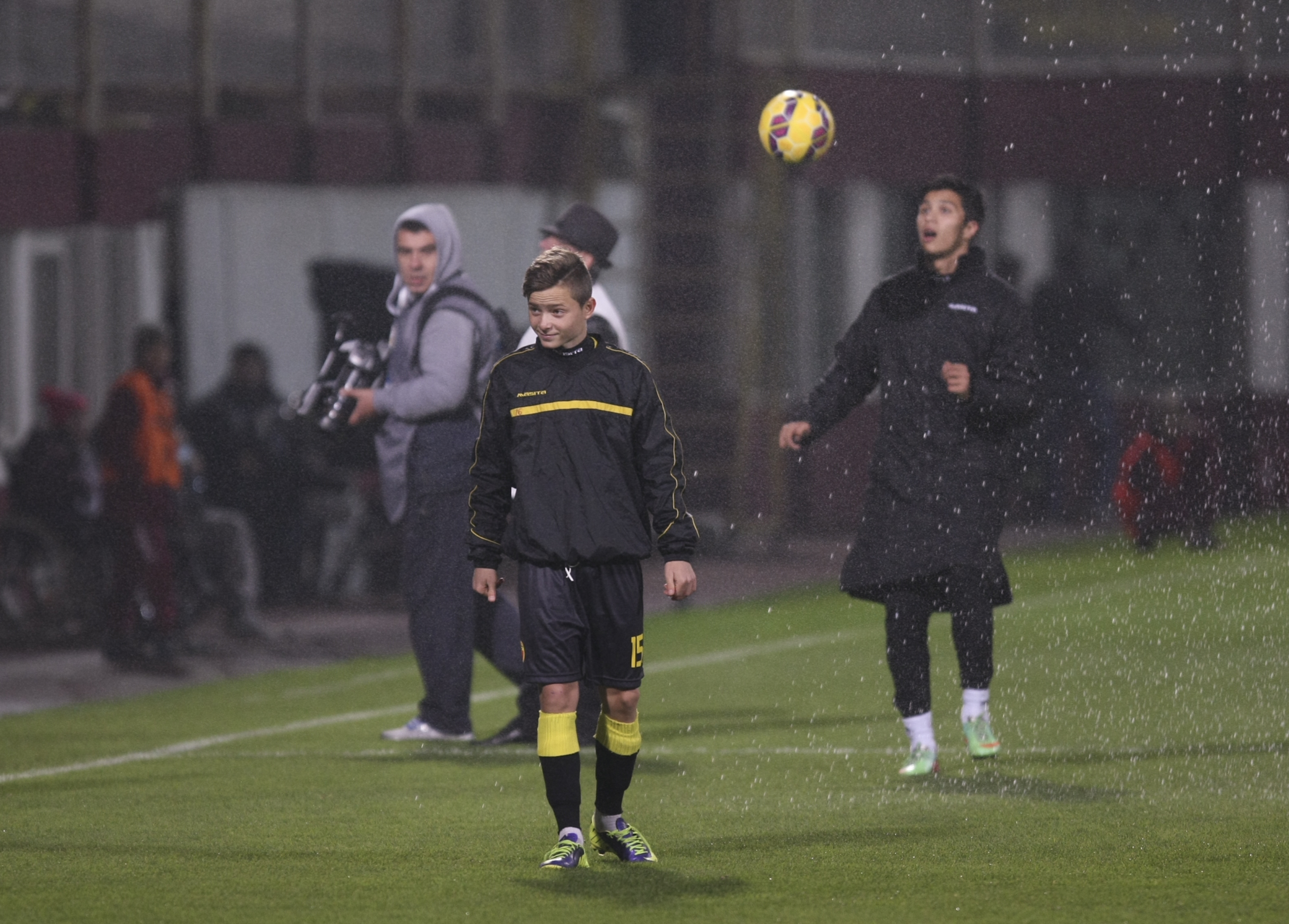 LIGA I LA FOTBAL, RAPID - CEAHLĂUL 1-1 / Comoara la care râvnește Gică Hagi