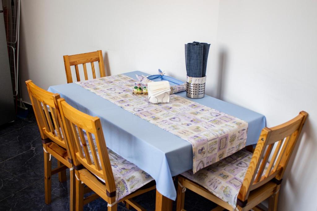 Untold 2022. Așa arată apartamentul de aproape 5.000 de lei/noapte ce poate fi închiriat pe durata festivalului de la Cluj - FOTO