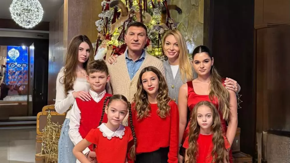 Valentina Pelinel dezvăluie dacă există sau nu gelozie în căsnicia cu Cristi Borcea. „Ne controlăm foarte bine”